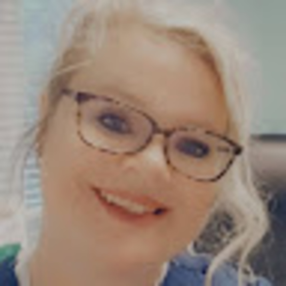 Meet your Posher, Melanie